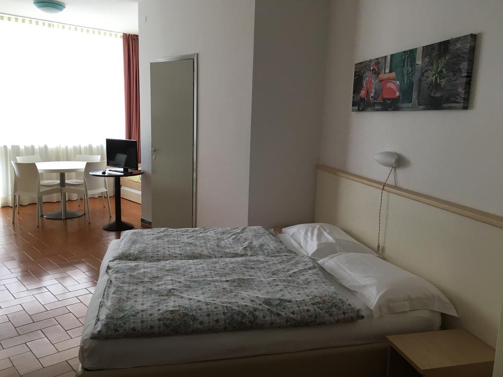 Residence Wieland Тори дел Бенако Екстериор снимка
